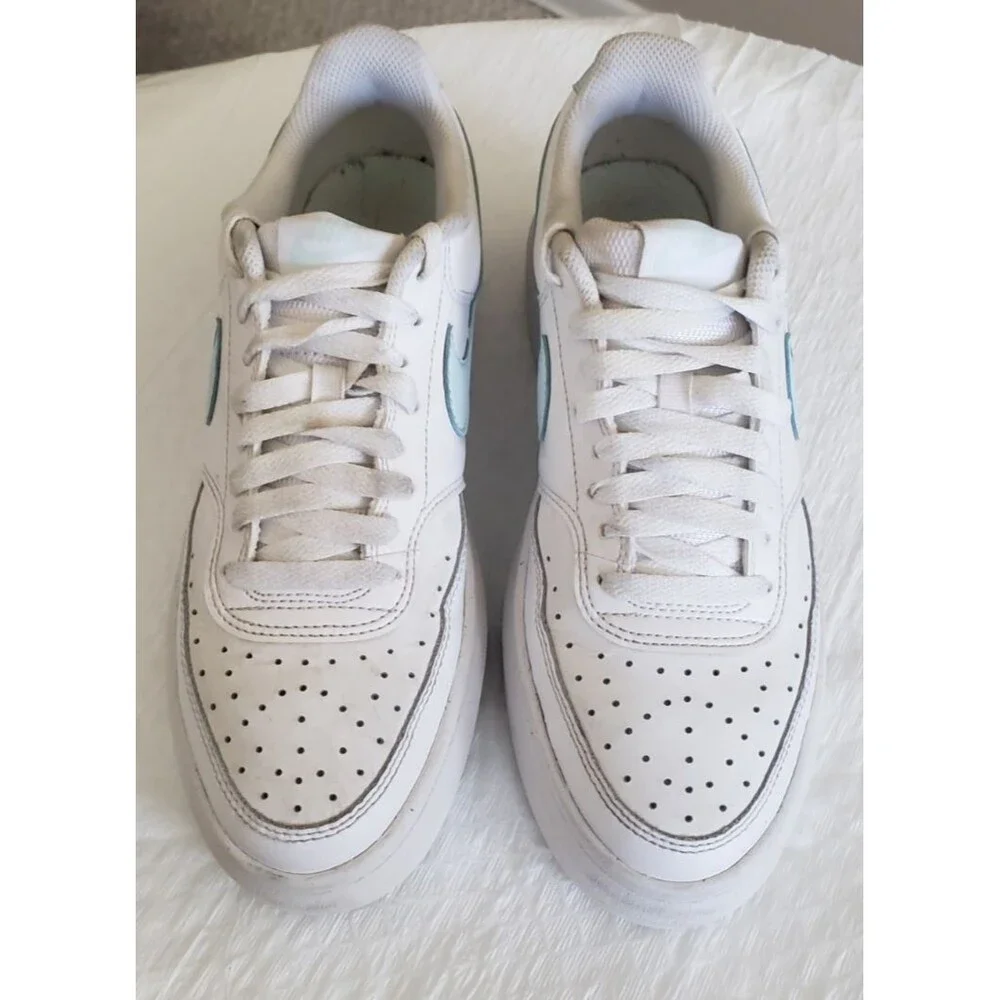 Nike Shoes Women's Size 9.5 White Platform Sneakers DZ5394-101 Casual Logo